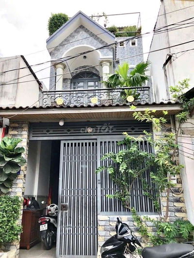 BÁN NHÀ MẶT TIỀN KÊNH NƯỚC ĐEN - 4,3X18M - 3 TẦNG - GIÁ CHỈ 6,5 TỶ