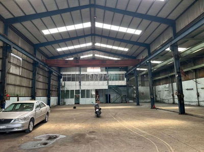 Xưởng 1.155m giá 40tr ngay QL 1A Bến Lức Long An