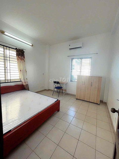 CHO THUÊ PHÒNG TRỌ NỘI THẤT GẦN ĐH KIẾN TRÚC HƯNG PHÚ CTY8