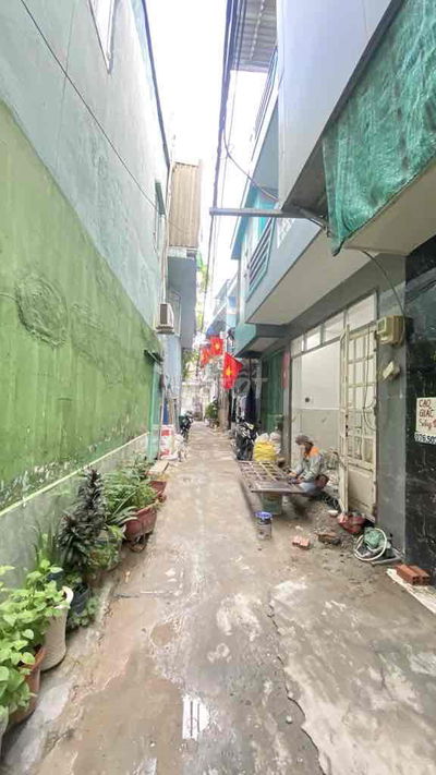 Nhà 3 Tầng, Đường Số 8, DTSD 120m2, 5 PN, 3 tolet