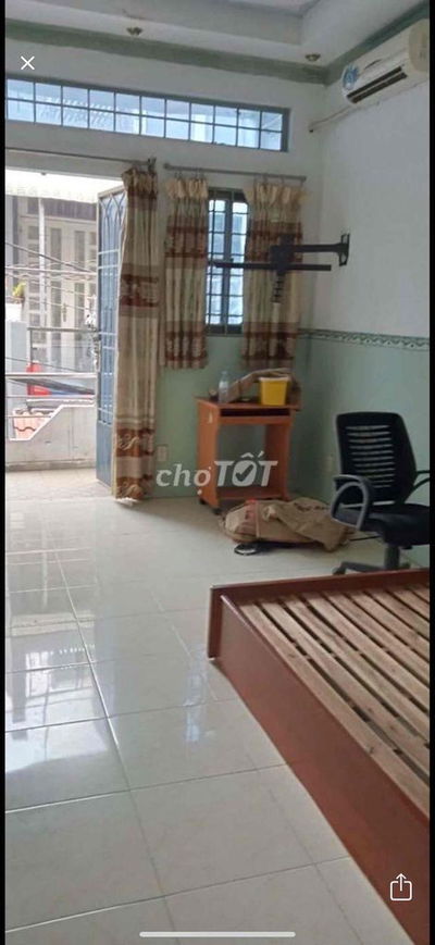 CHO THUÊ NHÀ HẺM 1/ Ô TÔ 20M QUANG TRUNG GIÁ RẺ 5,5tr