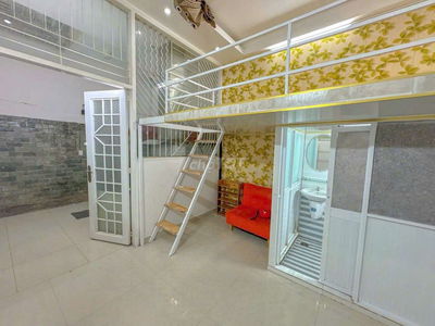 Phòng trọ tách bếp gần sân bay, rông rãi đầy đủ tiện nghi