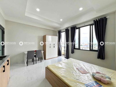 STUDIO FULL NỘI THẤT SIÊU MỚI CÓ BAN CÔNG NGAY GẦN ĐẠI HỌC VĂN HIẾN