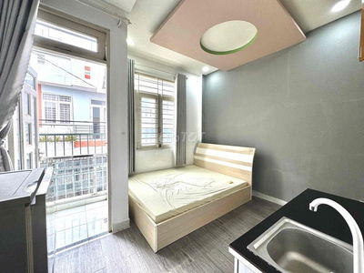 PHÒNG GIÁ RẺ CÓ BAN CÔNG FULL NỘI THẤT GẦN EMART PHAN HUY ÍCH