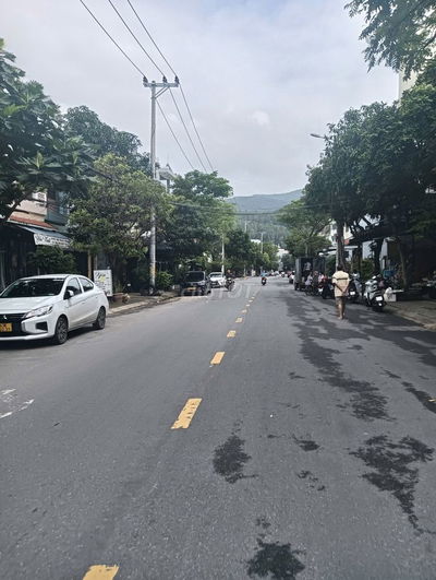 🔥 NÓNG – LÔ GÓC KIỆT 5M Ô TÔ – 30M RA TRẦN QUANG KHẢI – GẦN BIỂN