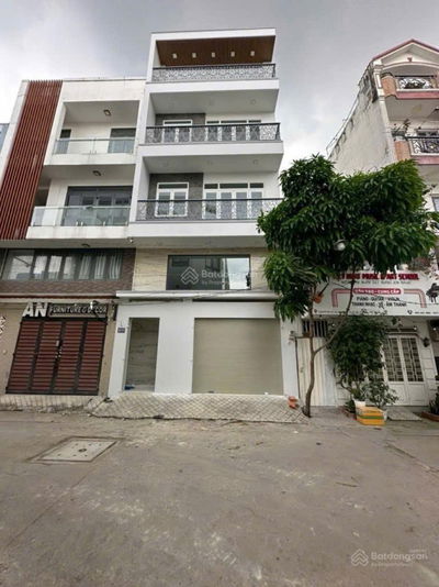 Hàng Thật, giá tốt giảm sâu 900tr, DT 57m2 x5 tầng hẻm 6m, cho thuê KD tại p12 - An Hội Tây GÒ Vấp