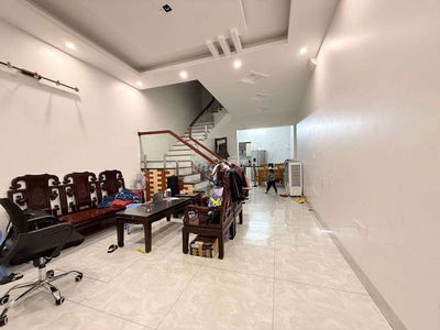🏡 BÁN NHÀ DÂN XÂY SAU CHỢ THẠCH BÀN – 65M² – MT 5M – GIÁ 9.6 TỶ