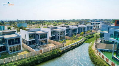 Bán biệt thự siêu đẹp - Trục đường 20.5m, vài phút ra biển & sân Golf