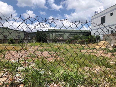 Cho Thuê Mặt Bằng (Như Hình) DT:1.400m2 - Phù hợp làm bãi xe, garra  Đ