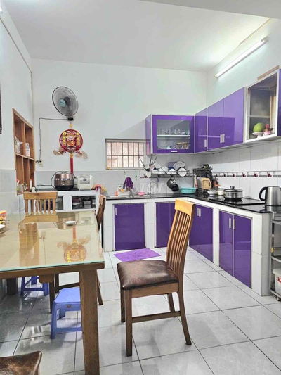 hxh tránh, Lý Thường Kiệt. 5 tầng 6PN , DT5.4m x15