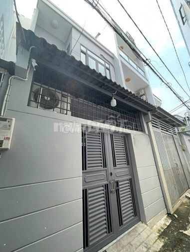 Chị Tuệ cần tiền đầu tư nhà Yên Thế, P.2, Q.Tân Bình - Giá 1 tỷ 850