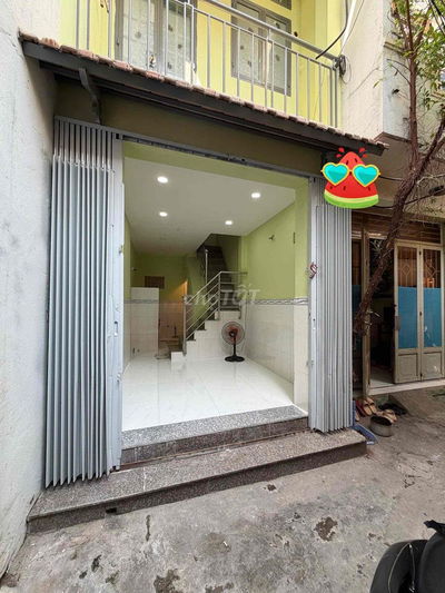 Nhà 1.75 tỷ Sổ Hồng Riêng , Ko Qui Hoạch , Ko Lộ Giới