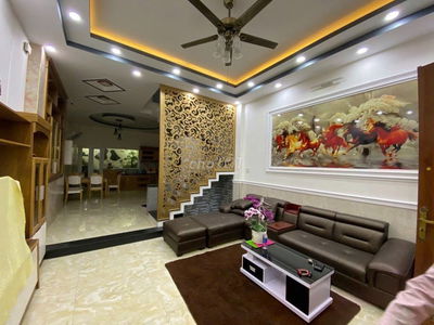Bán nhà hẻm xe hơi 3 lầu 4pn 60m2