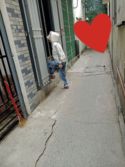 nhà Lưu Hữu Phước p15 q8 1tỷ 300,3x7. 1 lầu 2 PN. Ban công, SHC 3căn