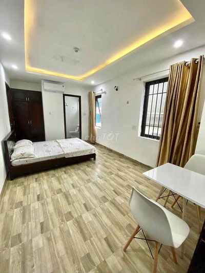 CHDV New_BanCongCửaSổ_Ngã4 7Hiền_ĐH Huflit_VănHiến