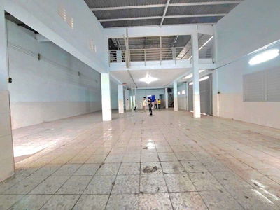 KHO XƯỞNG CÓ ĐIỆN TY GIA 30 TRIẸU