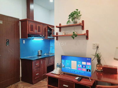Cho thuê căn hộ 25m2, trung tâm, full nội thất, thiết bị thông minh