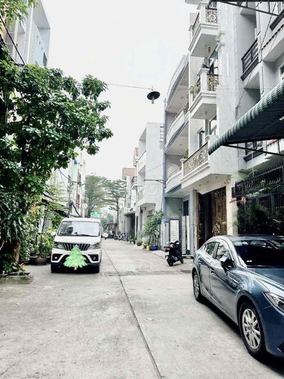 Nhà 4 tầng HXH 8M sát MT Tân Hương, DT 62m2 (4x15) 5PN 5WC. Nhỉnh 9 tỷ