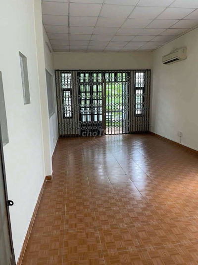 Nhà 4x20 2 lầu mặt tiền đường Võ Thị Nhờ tiện kinh doanh,VP