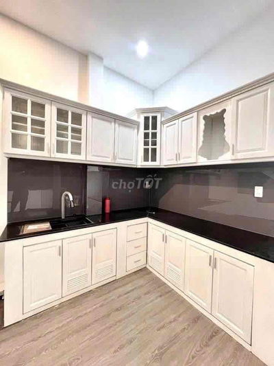 NHÀ THANH LÝ NGÂN HÀNG CỰC ĐẸP GẦN AEON BÌNH TÂN