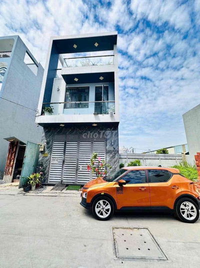 Hàng Thơm Nhà 1 trệt 2 Lầu dt 5x16 Tx25 Đường 8m