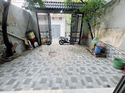 Nhà có 2 cây khế tài lộc !!!