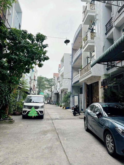 Nhà hẻm ô tô 1/ 3 lầu 4x15 nở hậu gần chợ Tân Hương Tân Phú