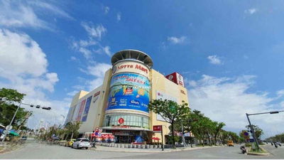 cho thuê Góc 2 mặt tiền Doãn Khuê - DT 550m ngang 20m- Gọi Đàm Tiến