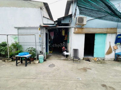 Nhà trọ 92m gần BigC Ho p. Đông Hòa Dĩ An