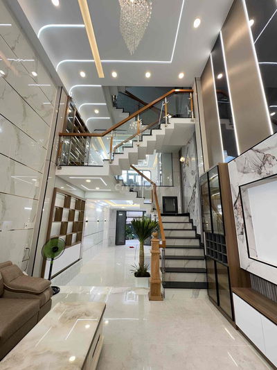 👉👉Đường Xe Hơi 7m Thông - Nhà Đúc 5 Tầng, Cạnh Đầm Sen -- chỉ 7,x ty