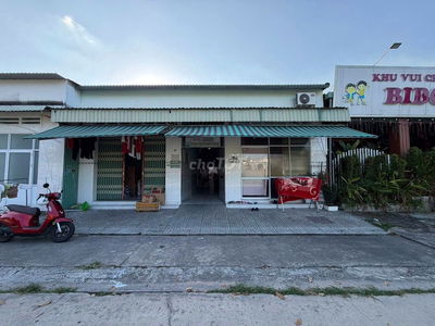 902 Triệu - ĐƯỜNG DB4, MỸ PHƯỚC, BẾN CÁT ,GẦN KCN, THU NHẬP 21TR/TH