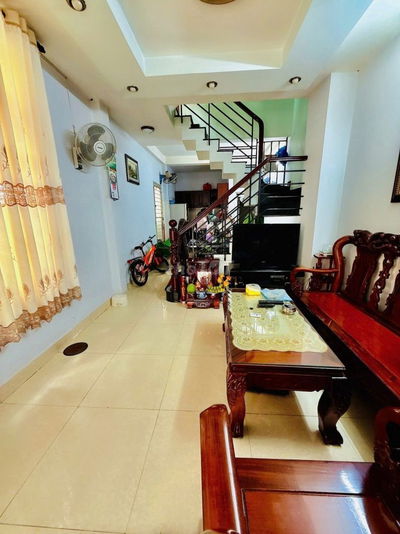 BÁN NHÀ HẺM 3G - LÊ HỒNG PHONG Q5 - CÁCH MT 30M - 4 TẦNG - GIÁ 6.98 TỶ