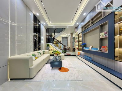 Bán gấp nhà Lê Quang Định, Bình Thạnh. Giá: 3 Tỷ 620 / 58.8m2. SHR, gần nhiều tiện ích