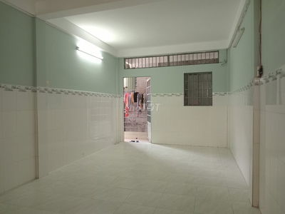 Phòng trọ 30m2 khu vực Dương Bá Trạc Phường Chánh Hưng (P1 Q8 cũ)