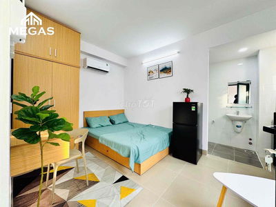 Căn Hộ Cửa Sổ Ban Công Mới, MÁY GIẶT RIÊNG Ngay Trường Chinh, CVPM