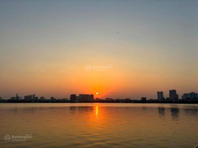 Tông hợp một số tòa căn hộ dịch vụ đang bán giá tốt tại phố Tô Ngọc Vân, Tây Hồ