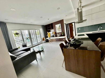 Cho thuê 3PN Xi Grand Court Quận 10, 109m2 giá tốt