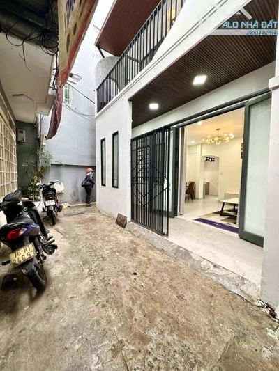 🔥 Nhà 2 tầng 3 mặt  kiệt k395/.. Hải Phòng, Vị Trí trung Tâm. Cách đường 80m. -