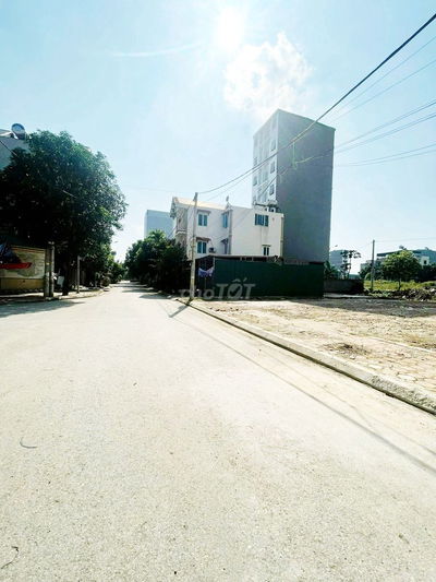 Bán đất trục trính kinh doanh 80 mét ở Phúc Yên giá 1 tỷ 880