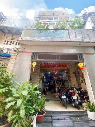 Tân Phú | Hòa Bình – Gần Đầm Sen – Nhà 3 tầng BTCT – Hẻm ô tô đậu cửa