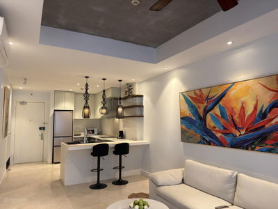 Bán CC The Gold View, Bến Vân Đồn, 8,2 tỷ, 81m2, 2PN, 2WC, nhà cực đẹp view cực chill