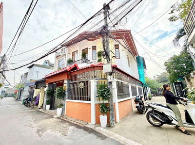 BIỆT THỰ GÓC 2 MẶT TIỀN – ĐƯỜNG TA16, Q12 – FULL NỘI THẤT CAO CẤP