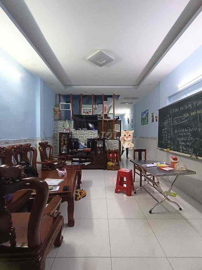 bán nhà  tân bình cạnh sân bay 40 m² chỉ 4 tỷ xíu