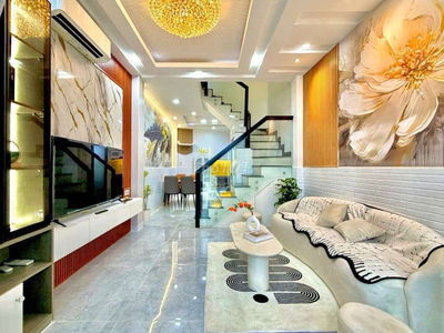 GẤP BÁN NHÀ - HIẾM - 4TẦNG - NỘI THẤT XỊN SÒ, ĐẮT GIÁ - CHỈ 6,86TỶ.