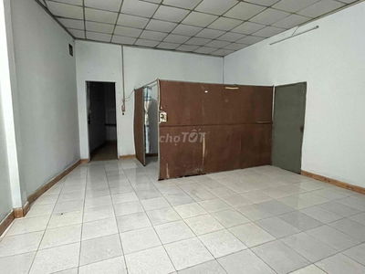 cho thuê nhà ở cấp 4, rộng rãi , thoáng mát