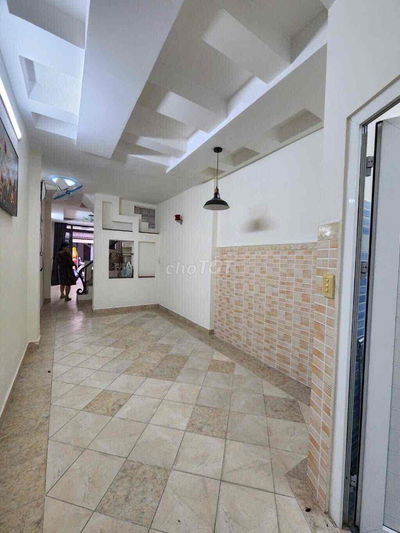 NHÀ 3 TẦNG ĐẸP NGAY CÔ BẮC - HẺM XE HƠI ĐẬU CỬA - SỔ NỞ HẬU TÀI LỘC
