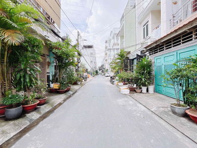 BÁN NHÀ HẺM OTO NGỦ TRONG NHÀ HẺM 502 huỳnh tấn phát 4 x 15 4 tầng