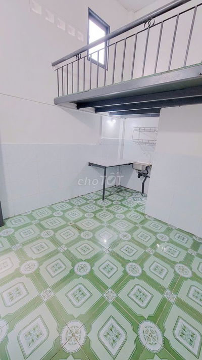 Phòng Rộng Cách Cầu Vượt Linh Xuân 500m