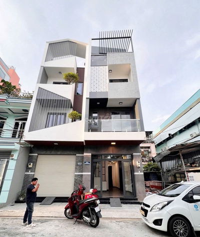 NHÀ MỚI 4 TẤM 100% MT nội bộ NGUYỄN SƠN. Giá nhỉnh 8 tỷ