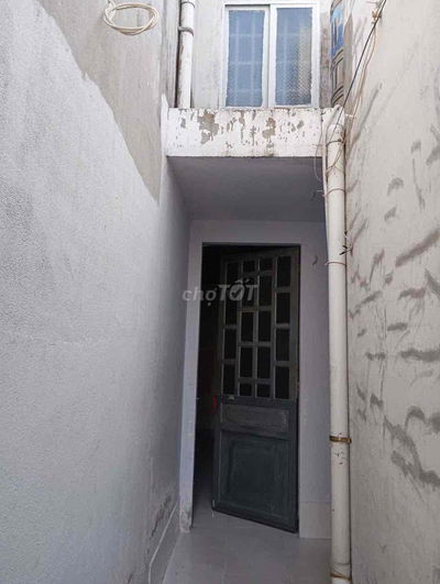 Phòng trọ 35m2 đường Trương Công Định